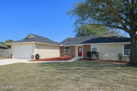 8421 Gatepost Court Jacksonville FL 32244