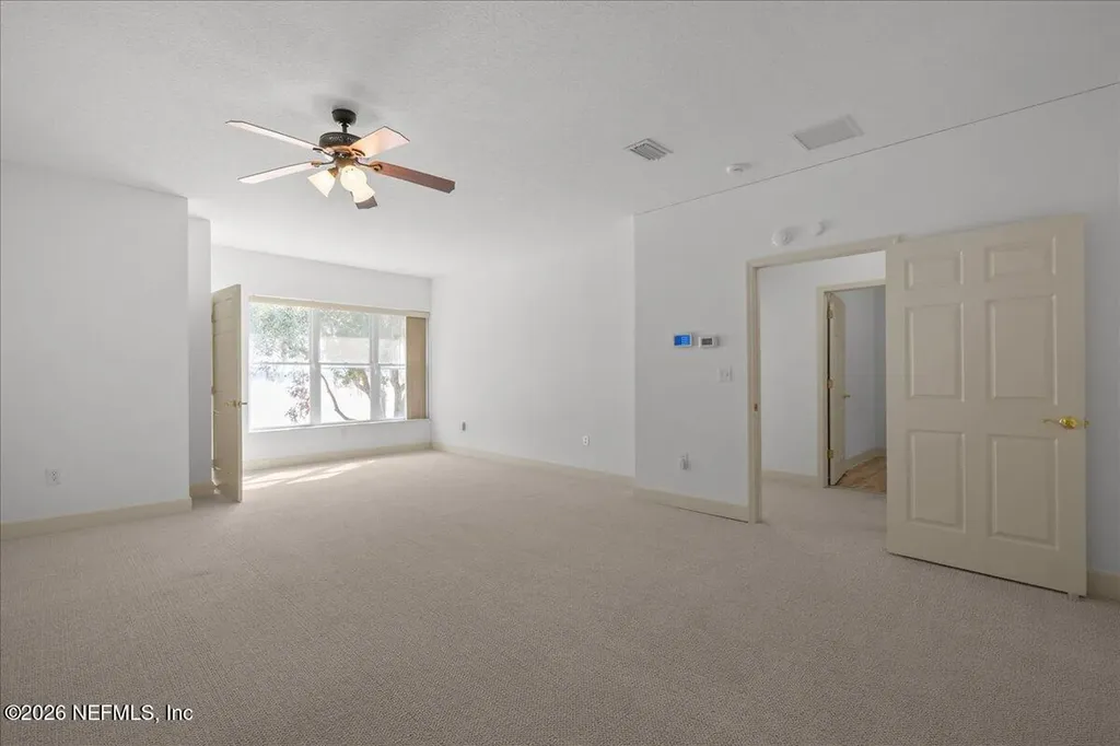 533 W River Road Palatka FL 32177