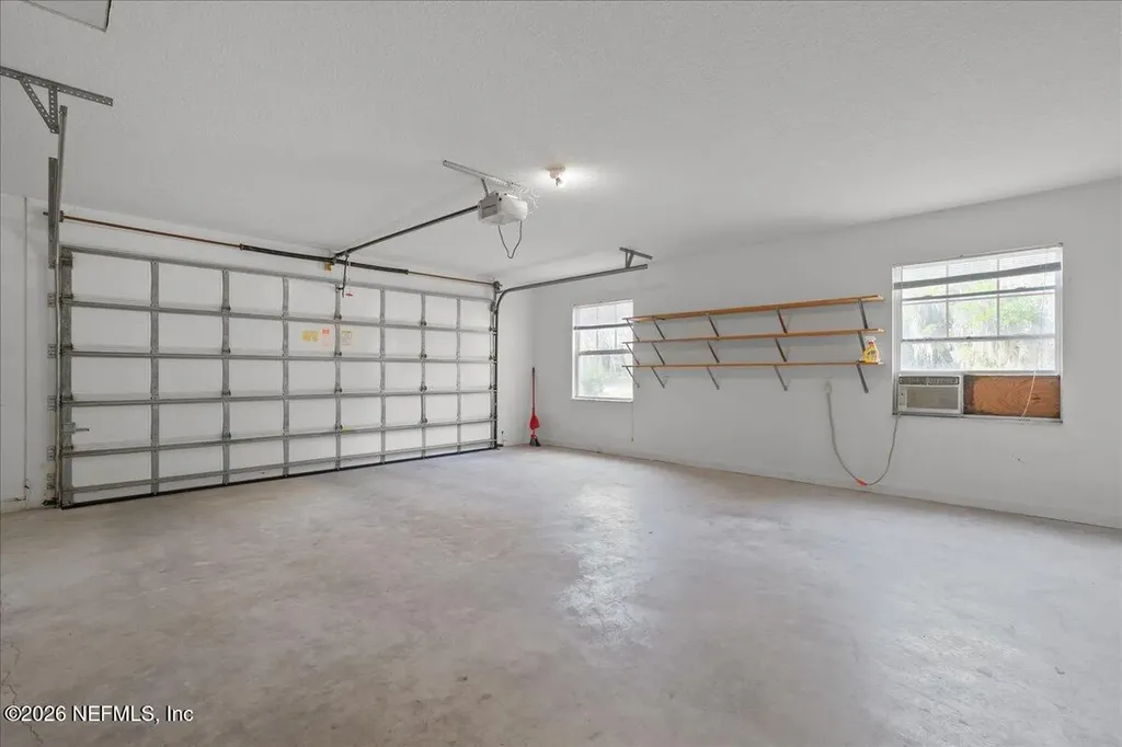 533 W River Road Palatka FL 32177