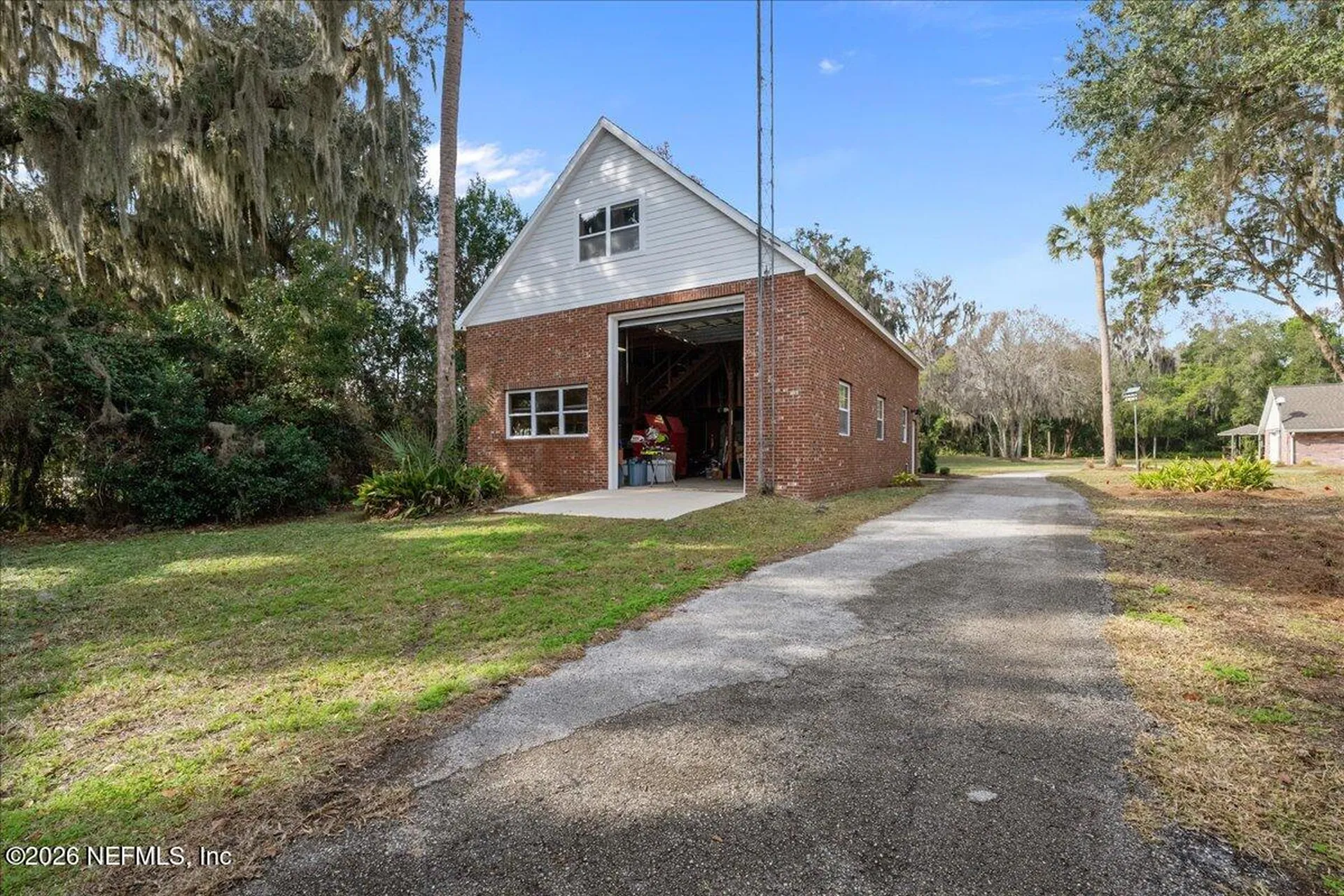 533 W River Road Palatka FL 32177