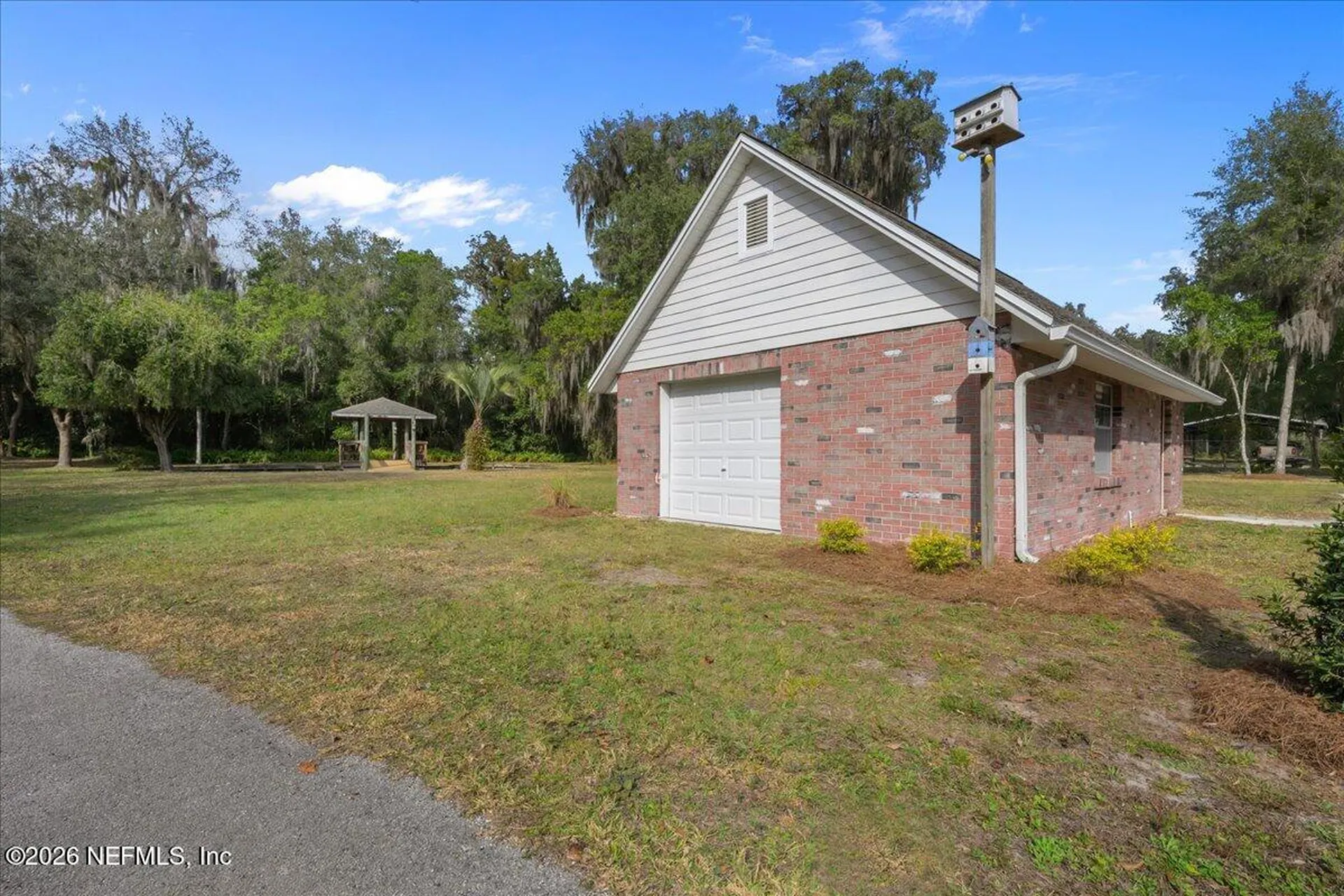 533 W River Road Palatka FL 32177