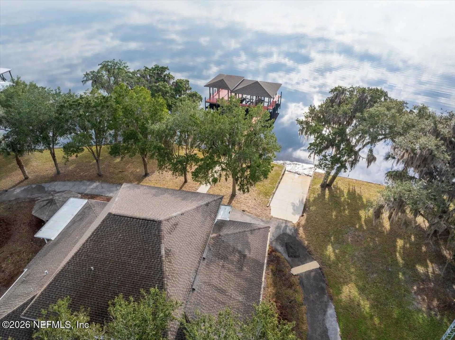 533 W River Road Palatka FL 32177