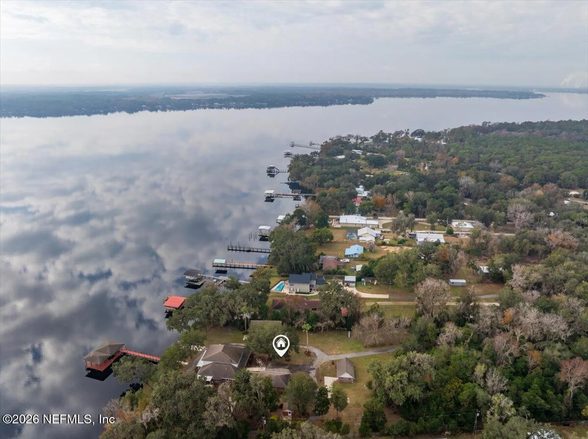 533 W River Road Palatka FL 32177