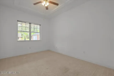 533 W River Road Palatka FL 32177