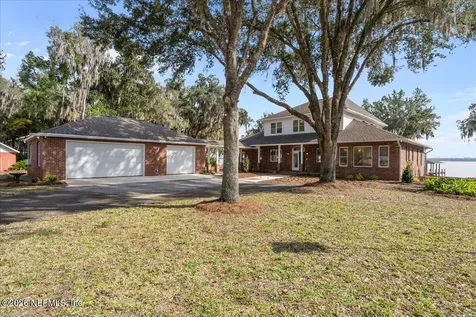 533 W River Road Palatka FL 32177