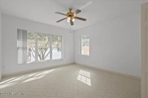 533 W River Road Palatka FL 32177