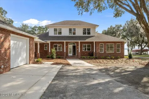 533 W River Road Palatka FL 32177