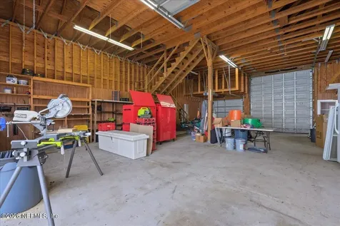533 W River Road Palatka FL 32177