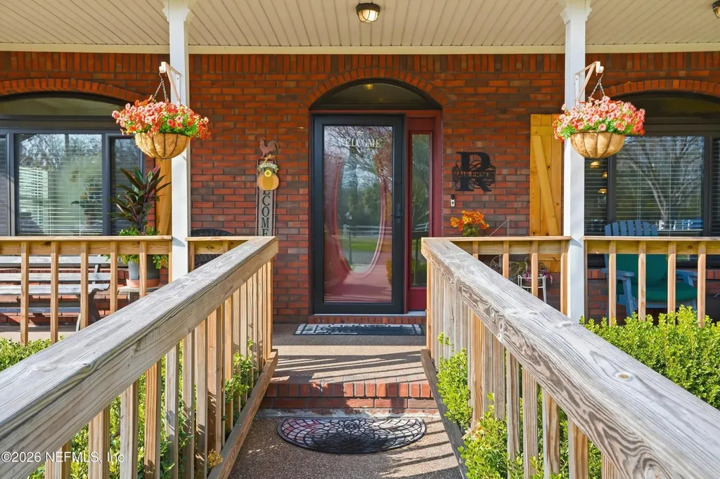 8305 Co Road 139b Glen St. Mary FL 32040