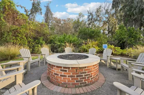 32 High Oaks Place St. Johns FL 32259