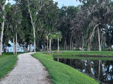 32 High Oaks Place St. Johns FL 32259