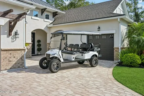 32 High Oaks Place St. Johns FL 32259