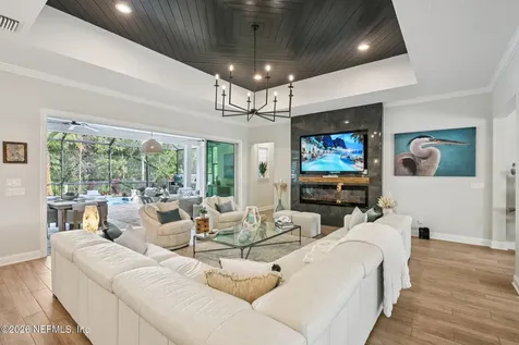 32 High Oaks Place St. Johns FL 32259