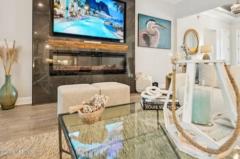 32 High Oaks Place St. Johns FL 32259