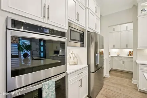 32 High Oaks Place St. Johns FL 32259