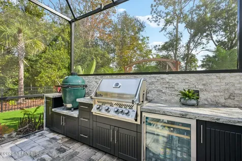 32 High Oaks Place St. Johns FL 32259
