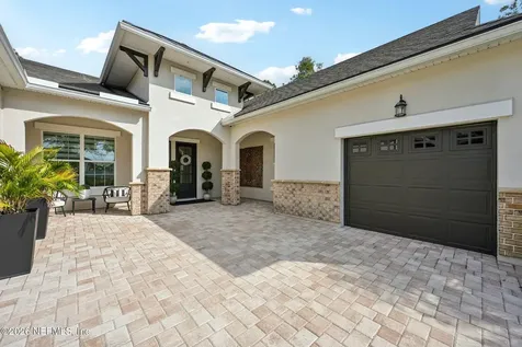 32 High Oaks Place St. Johns FL 32259