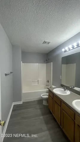 2387 Brian Lakes Drive E Jacksonville FL 32221