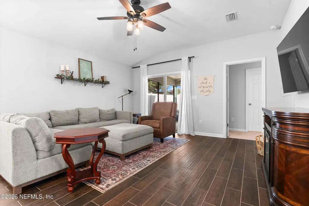 74 Sanderson Drive Jacksonville FL 32259