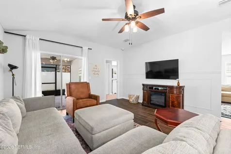 74 Sanderson Drive Jacksonville FL 32259