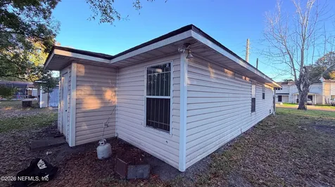 1831 Broadway Avenue Jacksonville FL 32209