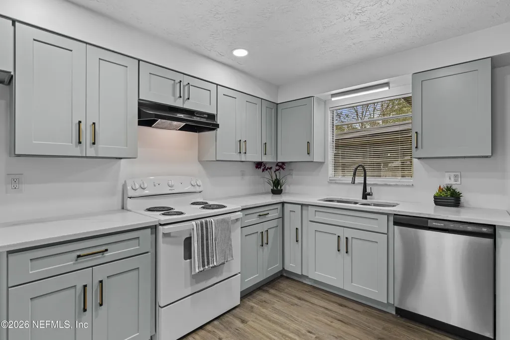 2697 Tina Lane Middleburg FL 32068
