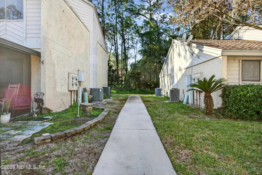 3801 Crown Point Road Jacksonville FL 32257