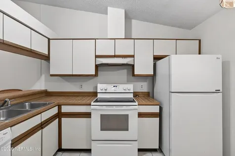 3801 Crown Point Road Jacksonville FL 32257