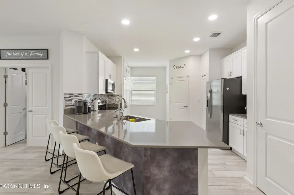 1184 Sand Trap Court Daytona Beach FL 32124