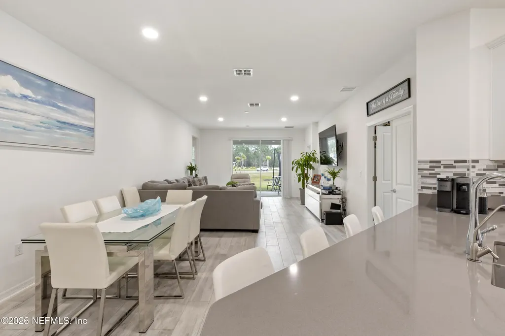 1184 Sand Trap Court Daytona Beach FL 32124