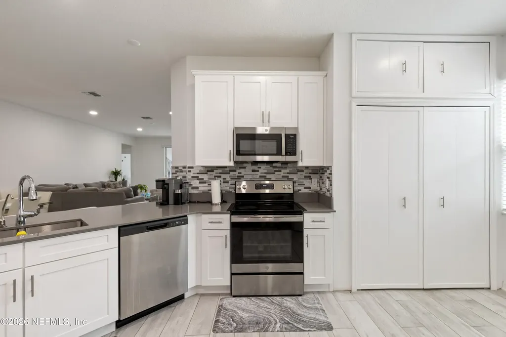 1184 Sand Trap Court Daytona Beach FL 32124