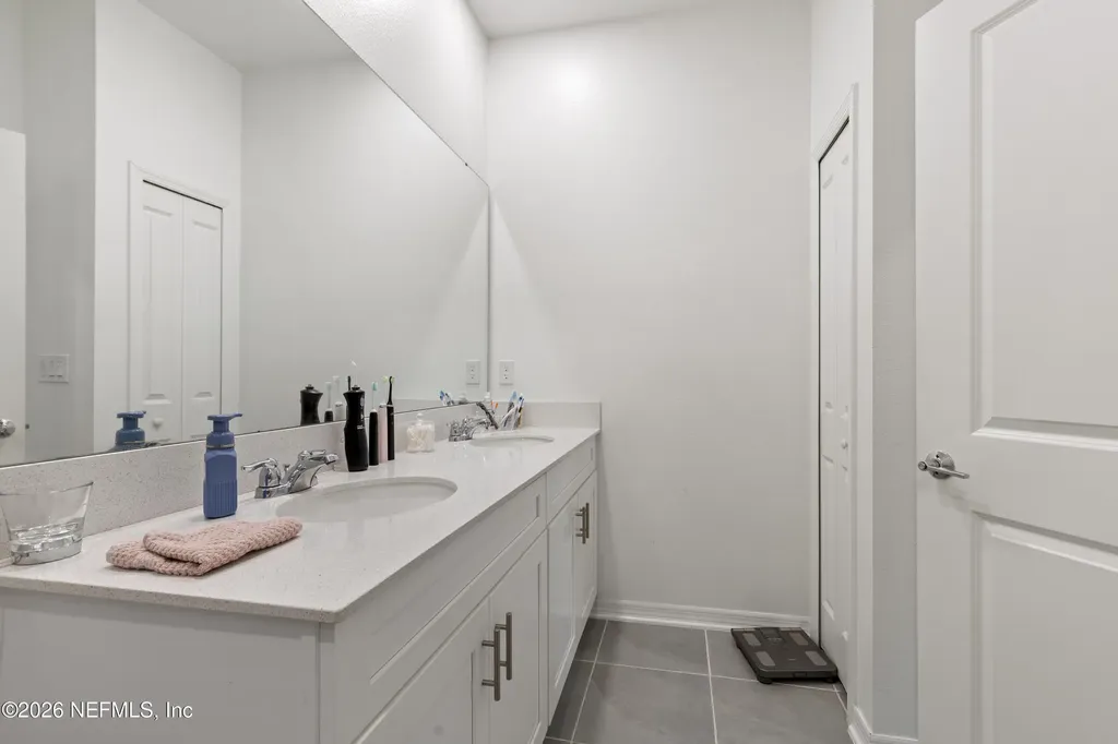 1184 Sand Trap Court Daytona Beach FL 32124