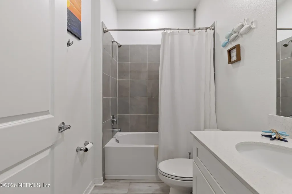 1184 Sand Trap Court Daytona Beach FL 32124