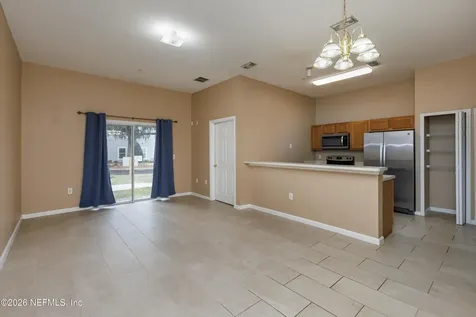 6070 Maggies Circle Jacksonville FL 32244