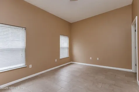 6070 Maggies Circle Jacksonville FL 32244