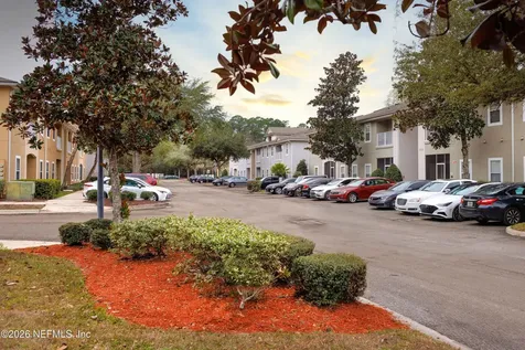 6070 Maggies Circle Jacksonville FL 32244
