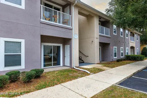 6070 Maggies Circle Jacksonville FL 32244