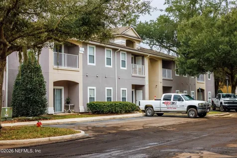 6070 Maggies Circle Jacksonville FL 32244