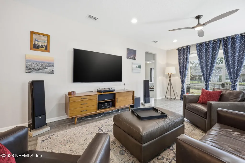 2174 Eagle Talon Circle Fleming Island FL 32003