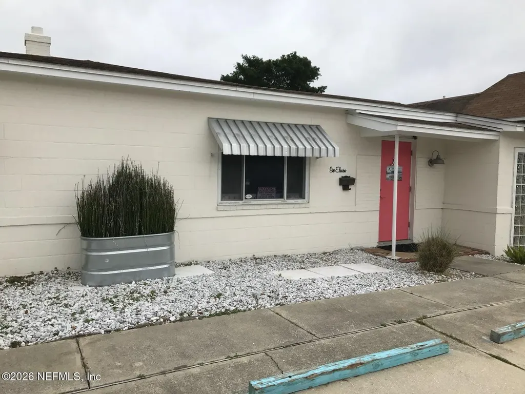 611 4th Street N Jacksonville Beach FL 32250