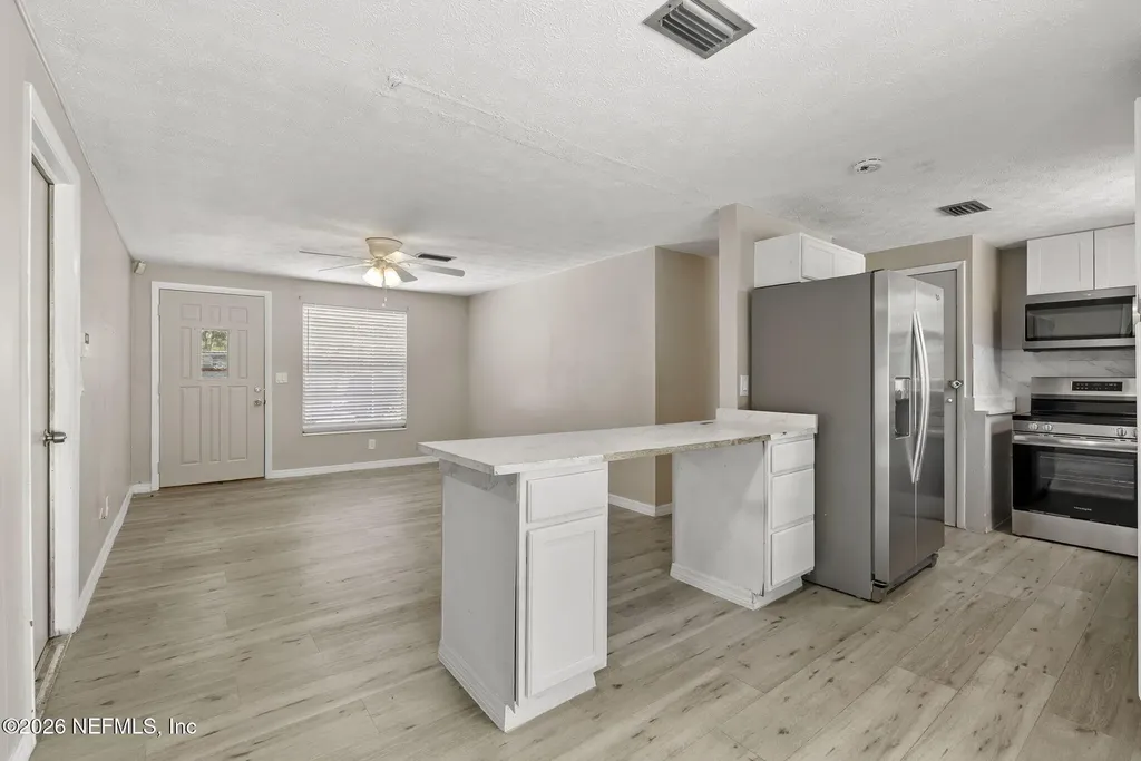 1417 Gailwood Circle N Jacksonville FL 32218