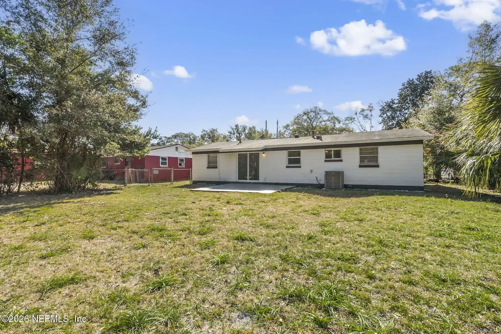 1417 Gailwood Circle N Jacksonville FL 32218