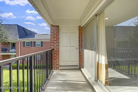 4915 Baymeadows Road Jacksonville FL 32217