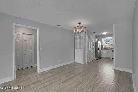 4915 Baymeadows Road Jacksonville FL 32217