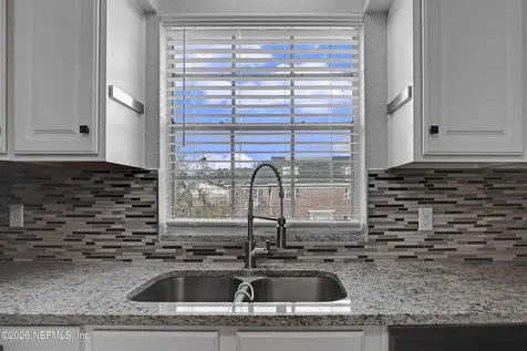 4915 Baymeadows Road Jacksonville FL 32217