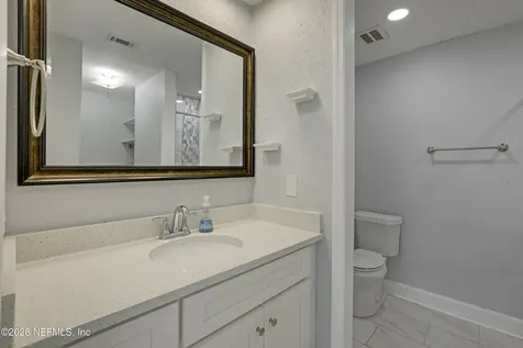 4915 Baymeadows Road Jacksonville FL 32217