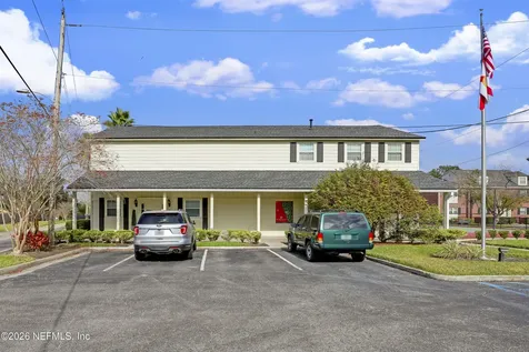 4915 Baymeadows Road Jacksonville FL 32217
