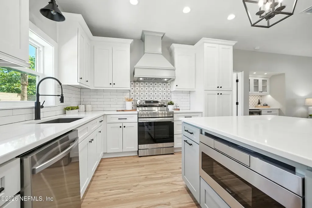 831 Bonita Road Atlantic Beach FL 32233