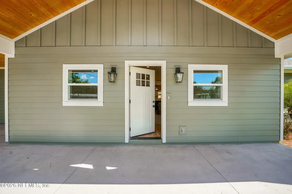 831 Bonita Road Atlantic Beach FL 32233