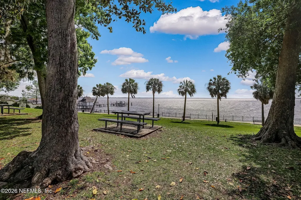 4241 Lexington Avenue Jacksonville FL 32210